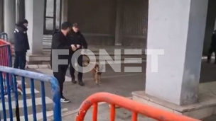 Policija dovela i pse